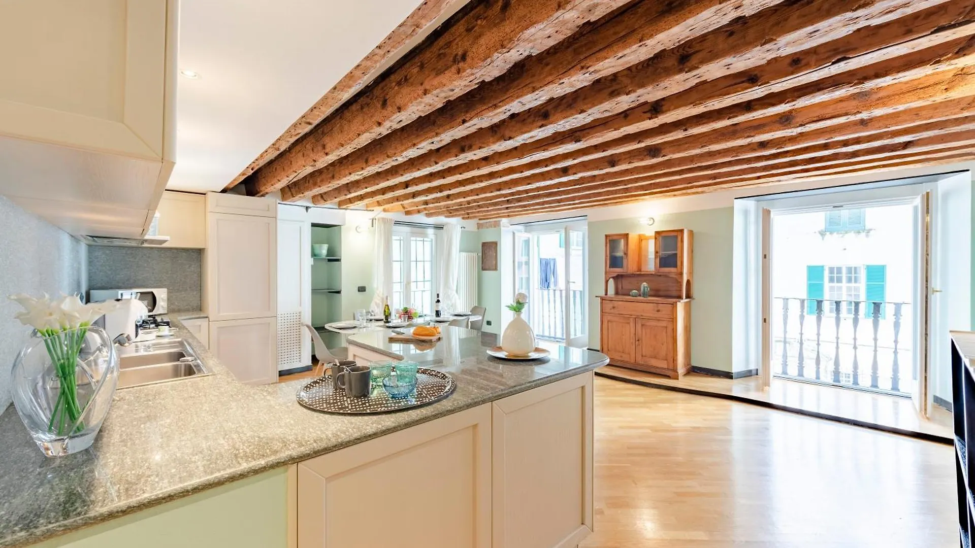 Beautiful Flat In The Historic Center - Happy Rentals Genoa Apartment