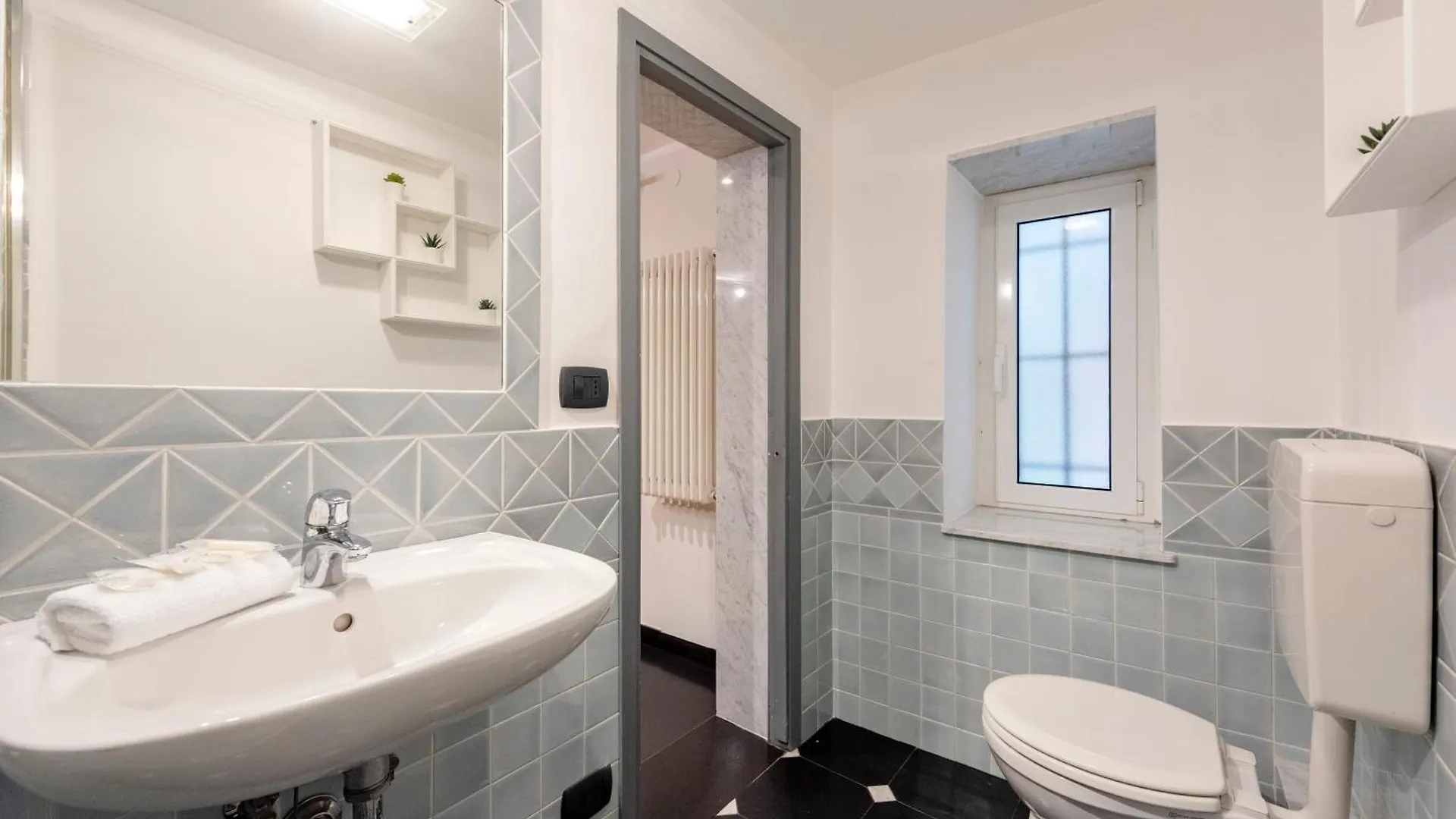 Beautiful Flat In The Historic Center - Happy Rentals Genoa Apartment