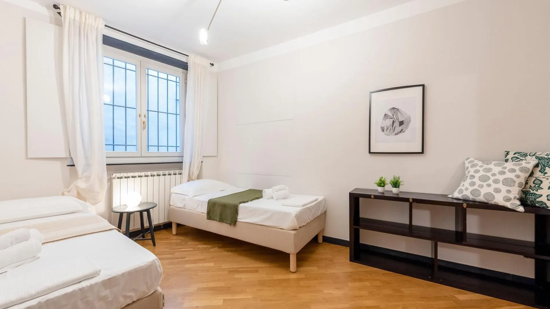 Beautiful Flat In The Historic Center - Happy Rentals Genoa Italy